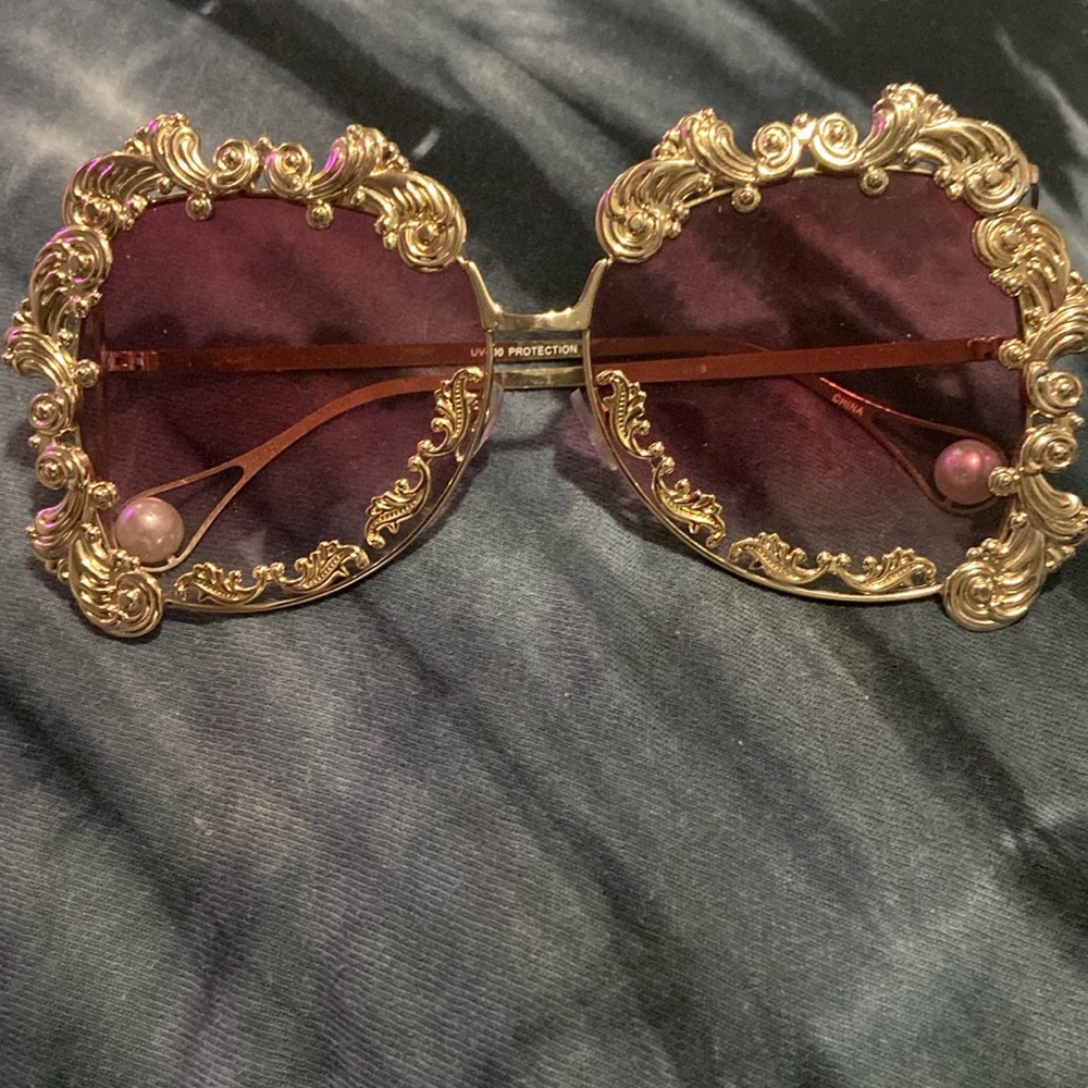 Rose and Gold Sunglasses with Pearls!
